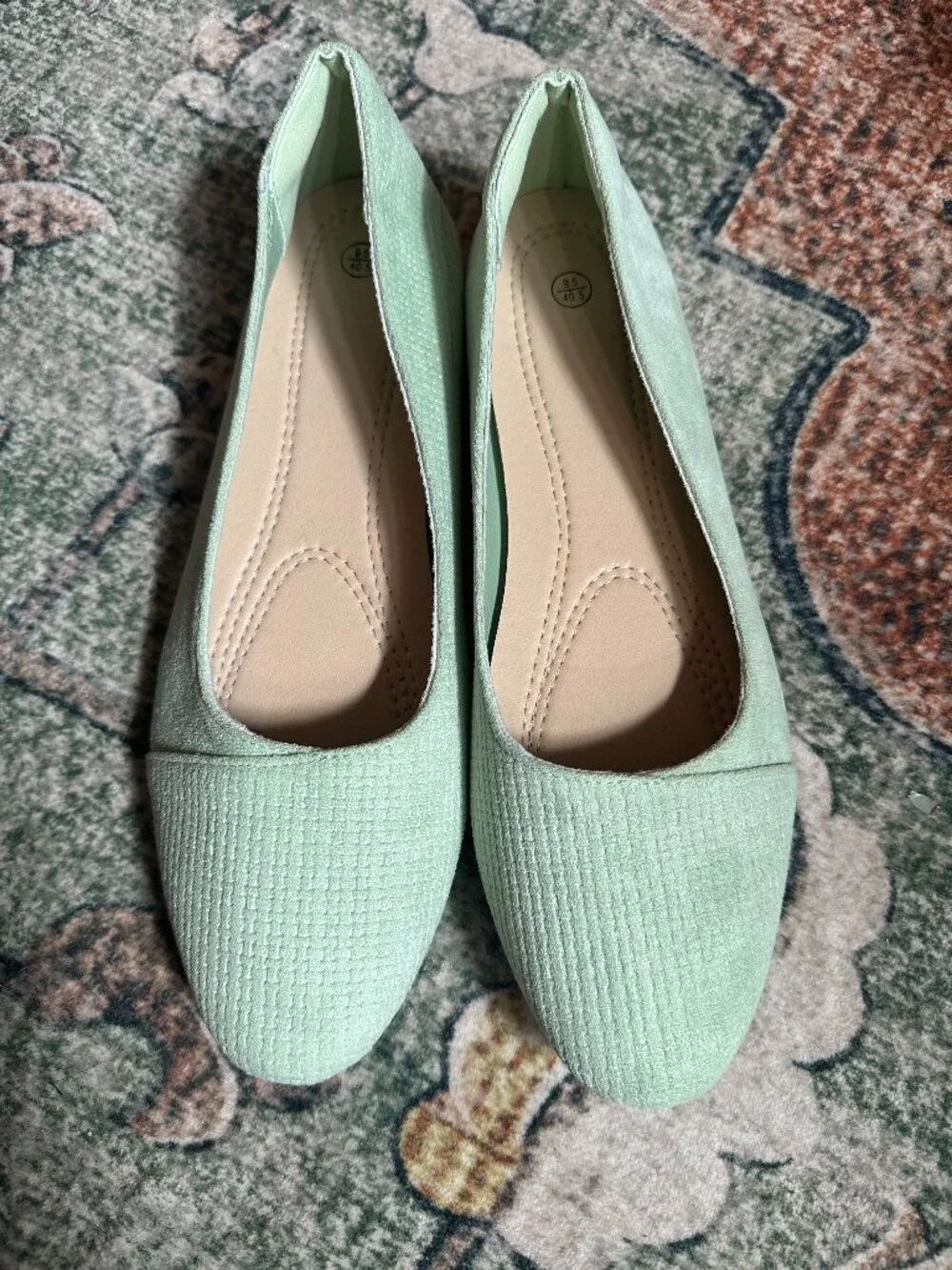 Minimalist Mint Green Textured Ballet Flats | Size 9.5